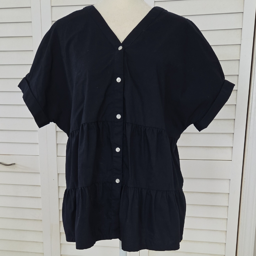Banana Republic International Exclusive Navy Button-Front Tiered V-Neck Blouse
